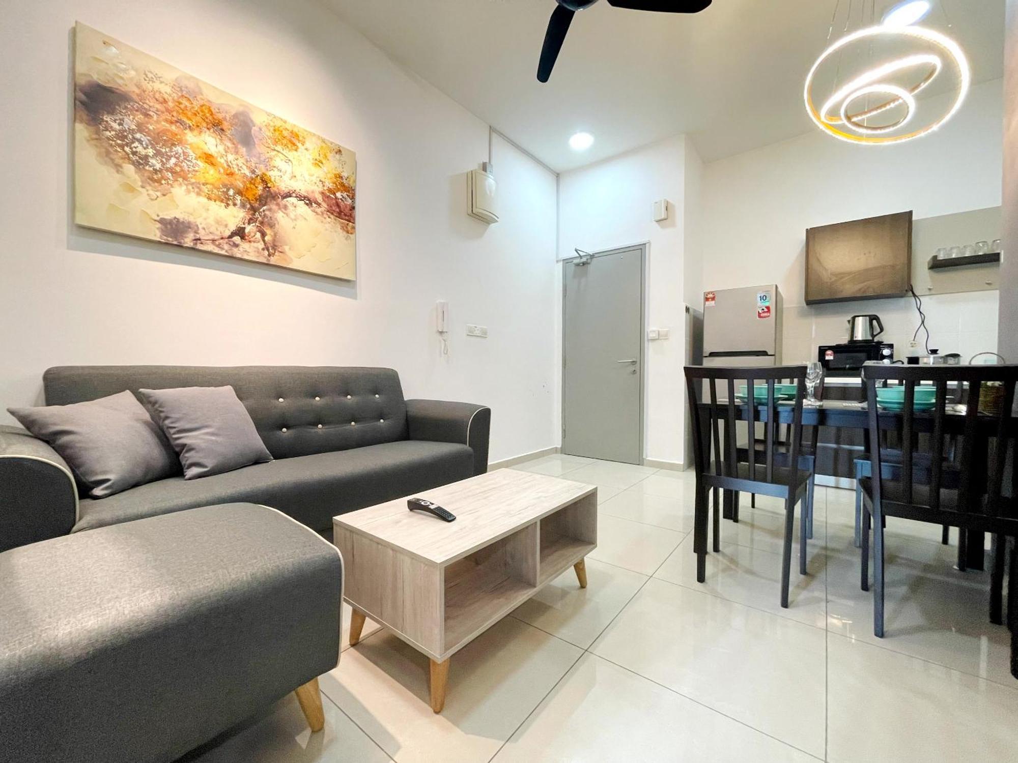 Mesahill Homestay, Nilai By S&T Homez Buitenkant foto